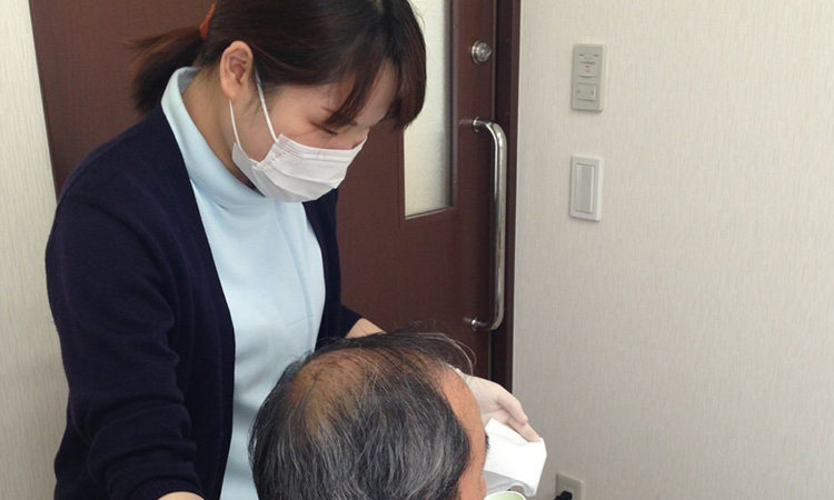 大阪市福島区野田　歯医者　あおぞら歯科・矯正歯科　外観1